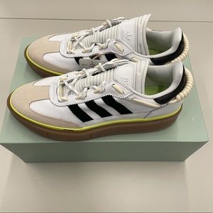 IVY PARK X adidas sneakers & socks